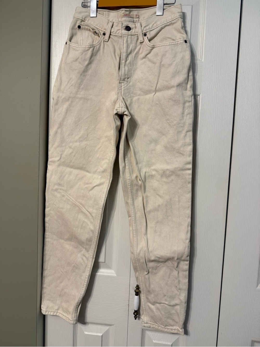 Levi's Cream High-Rise Straight Leg Jeans